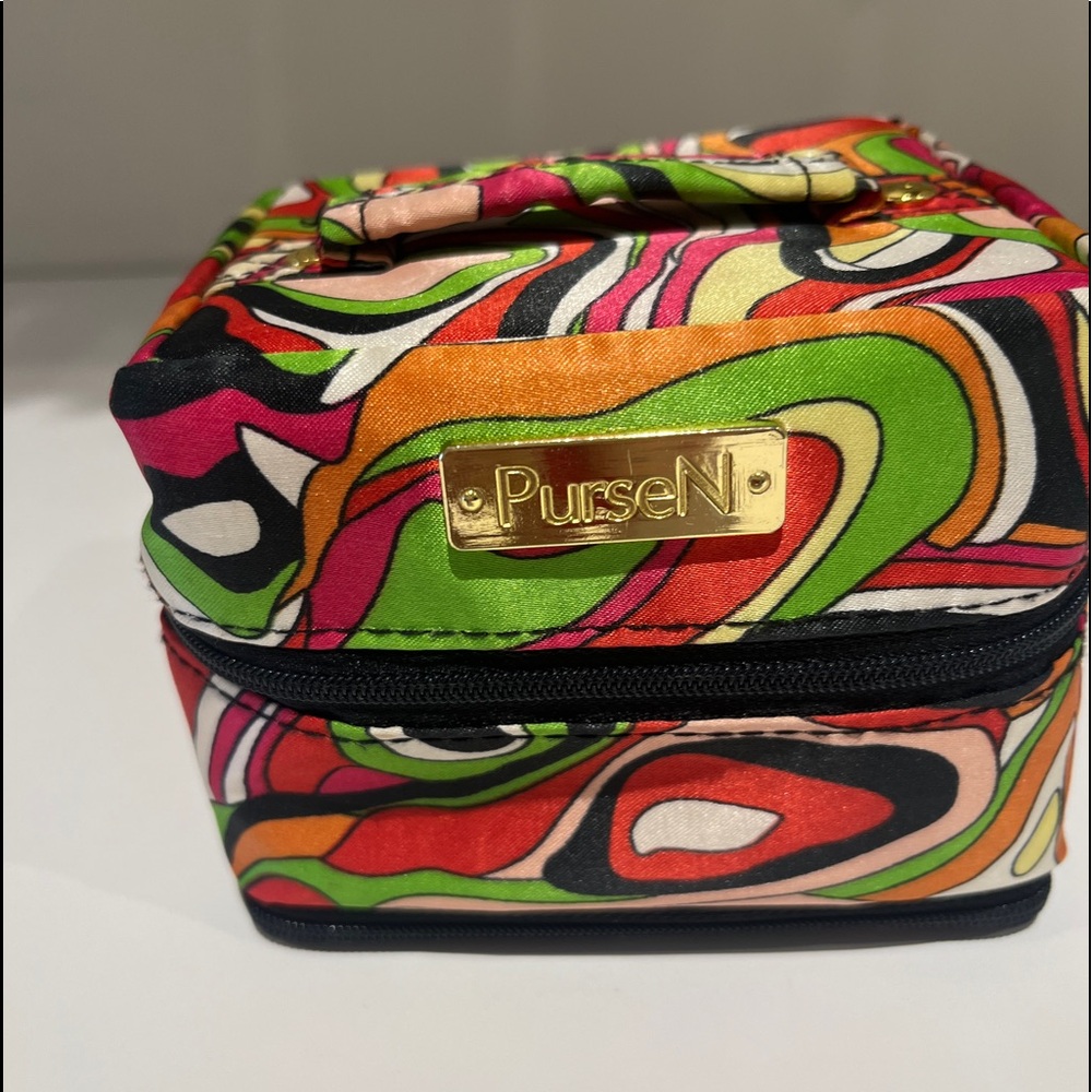 Jewelry pouch